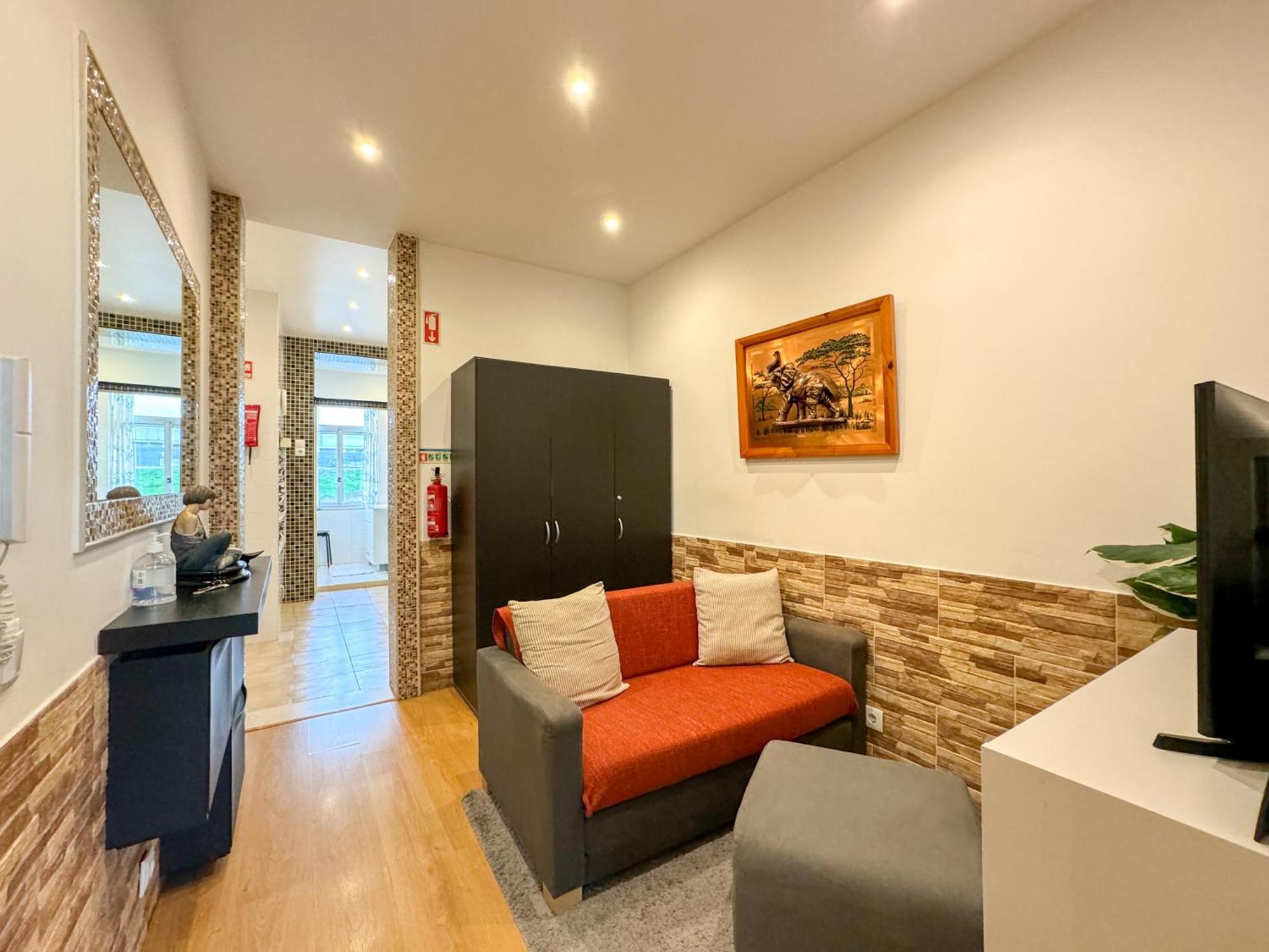 Apartment Quiet And Cozy, Easy Access To Highlights #1880 Lisbon